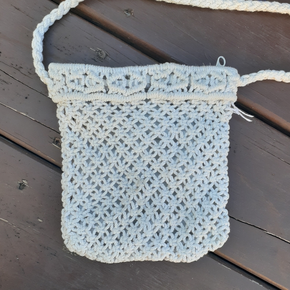FREE ❤ w/ any purchase! - Picture 2 of 5